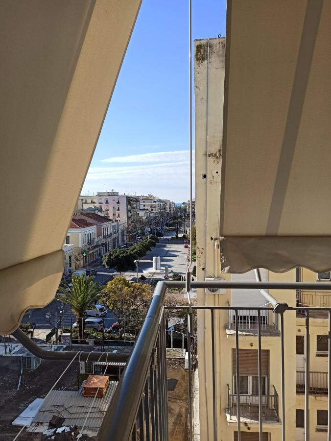 Blue Tourmaline Downtown Flat Daire Kalamata Dış mekan fotoğraf